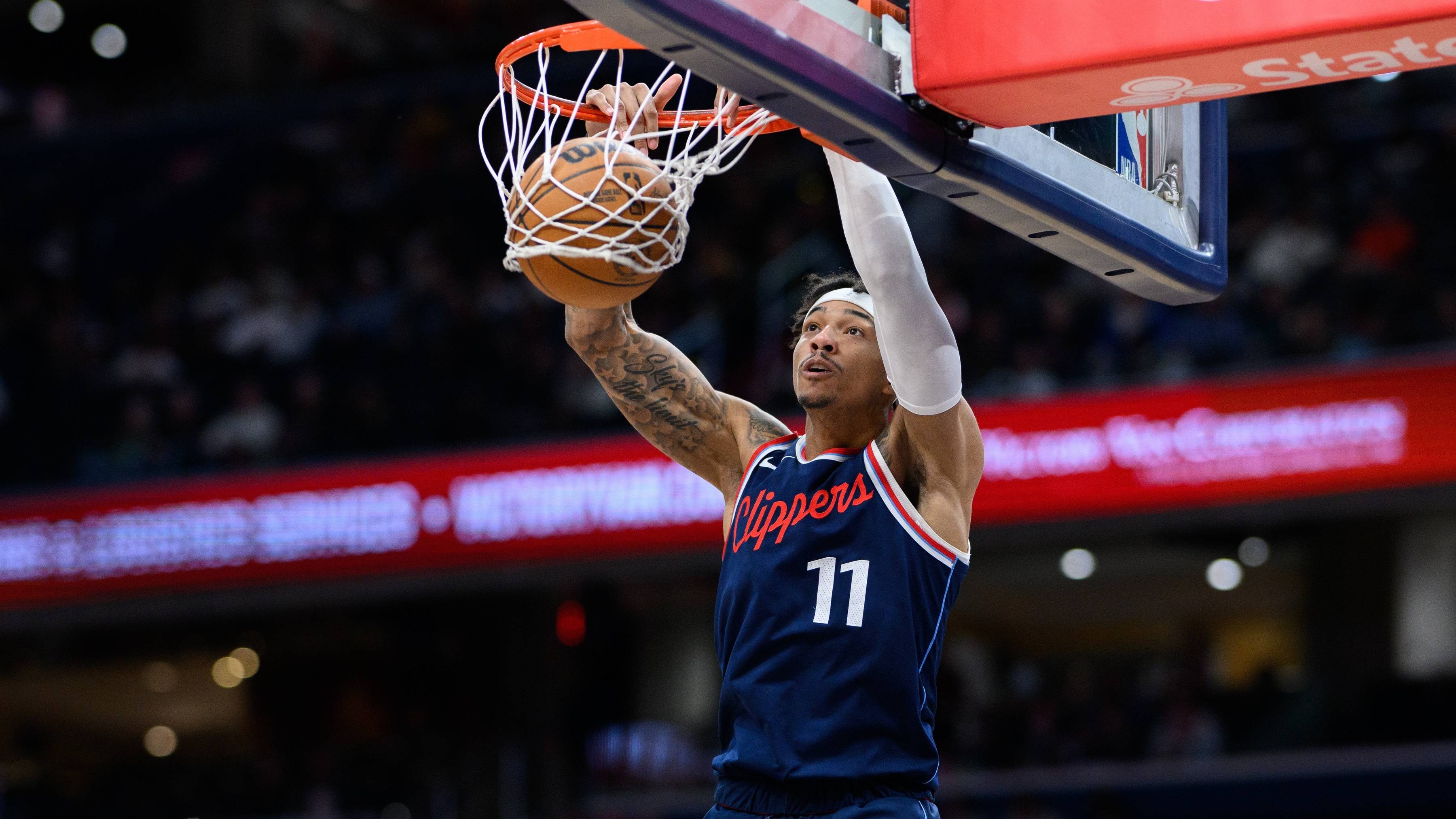 盛世平台入口-包含洛杉矶快船围绕NBA总决赛防线松动比分优势明显引爆全场，马德里竞技转会期复出首秀都惊呆了的词条